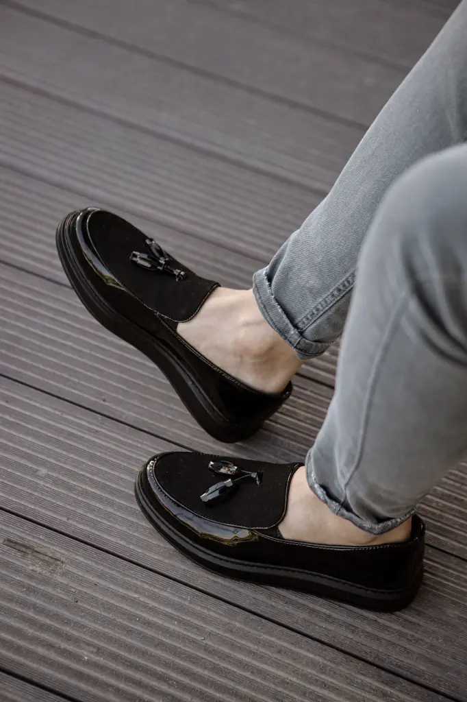 0000179_ch002-rst-loafer-verniciata-erkek-ayakkabi-siyah.webp